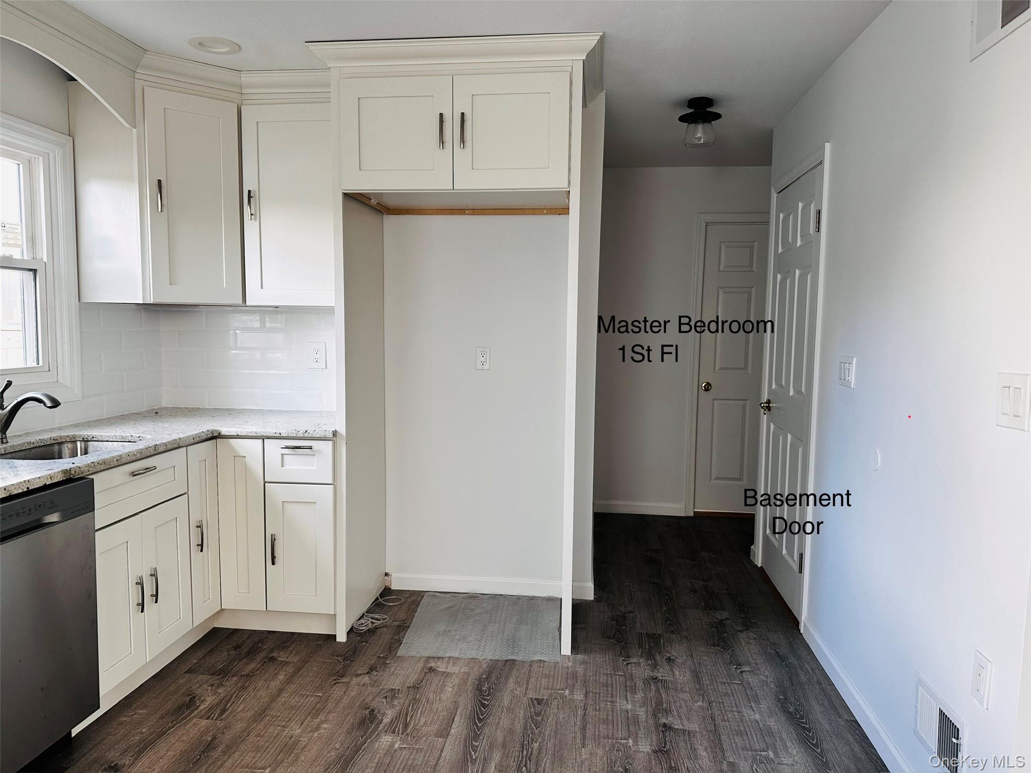 26 Fairway Lane, Staten Island, NY 10301