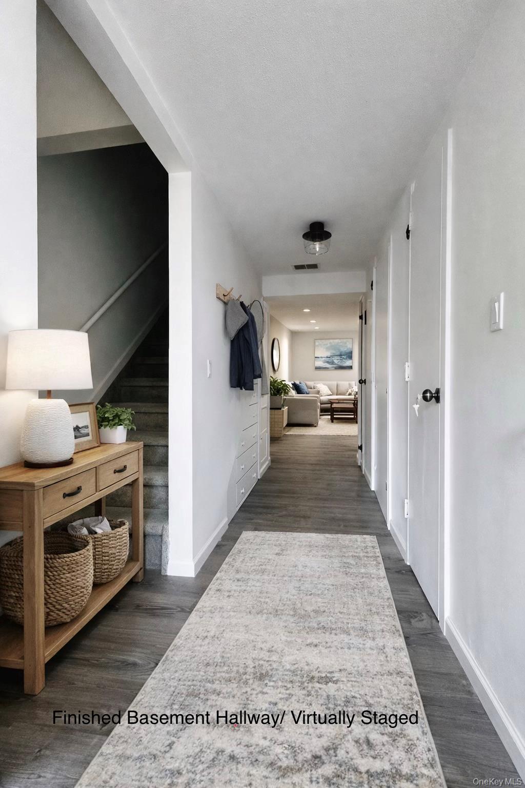 26 Fairway Lane, Staten Island, NY 10301