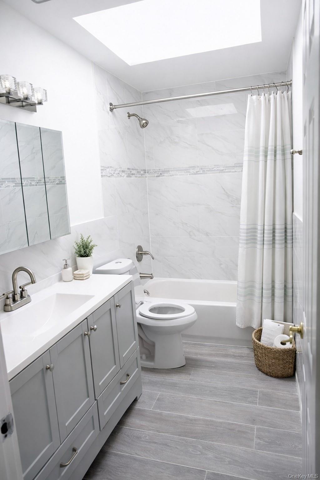 26 Fairway Lane, Staten Island, NY 10301