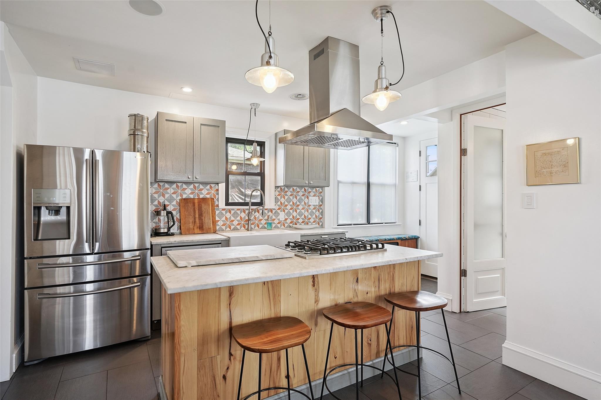 2 Lincoln Terrace, Newburgh, NY 12550