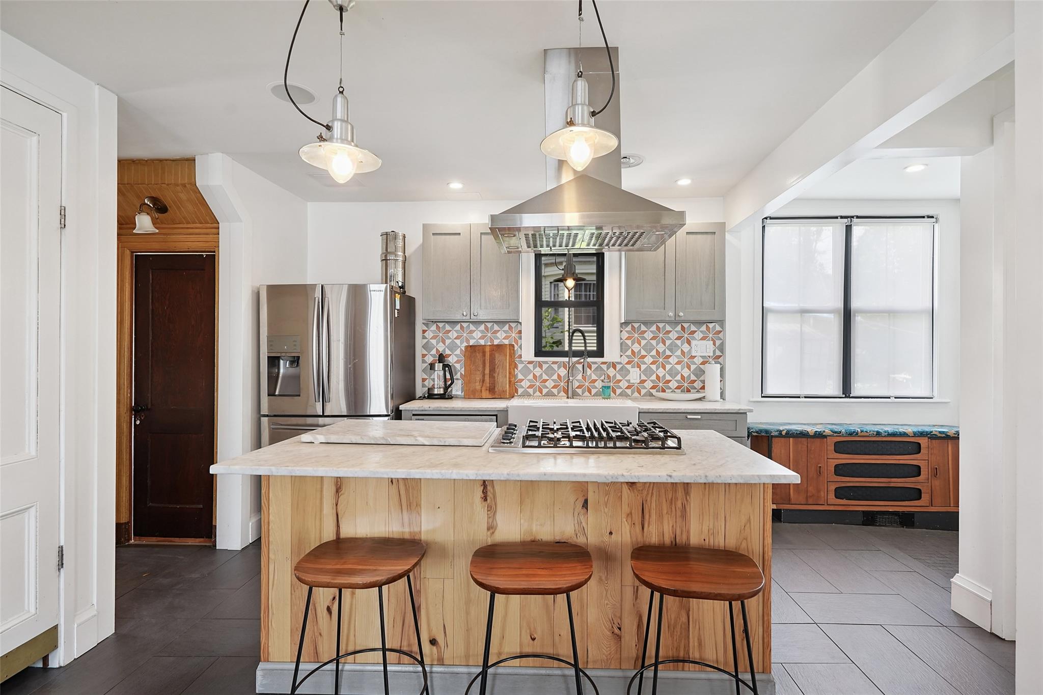 2 Lincoln Terrace, Newburgh, NY 12550