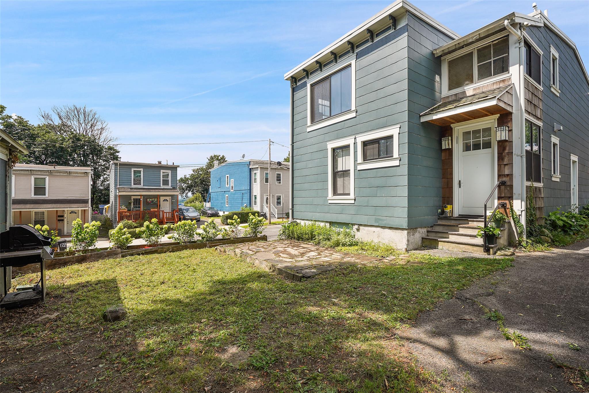 2 Lincoln Terrace, Newburgh, NY 12550