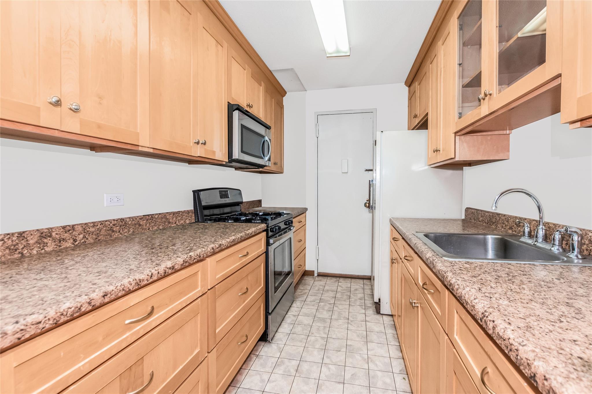 3333 Henry Hudson Parkway # 2L, Bronx, NY 10463