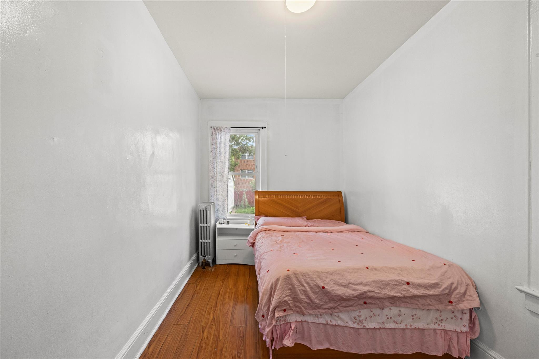 12141 6th Avenue, College Point, NY 11356