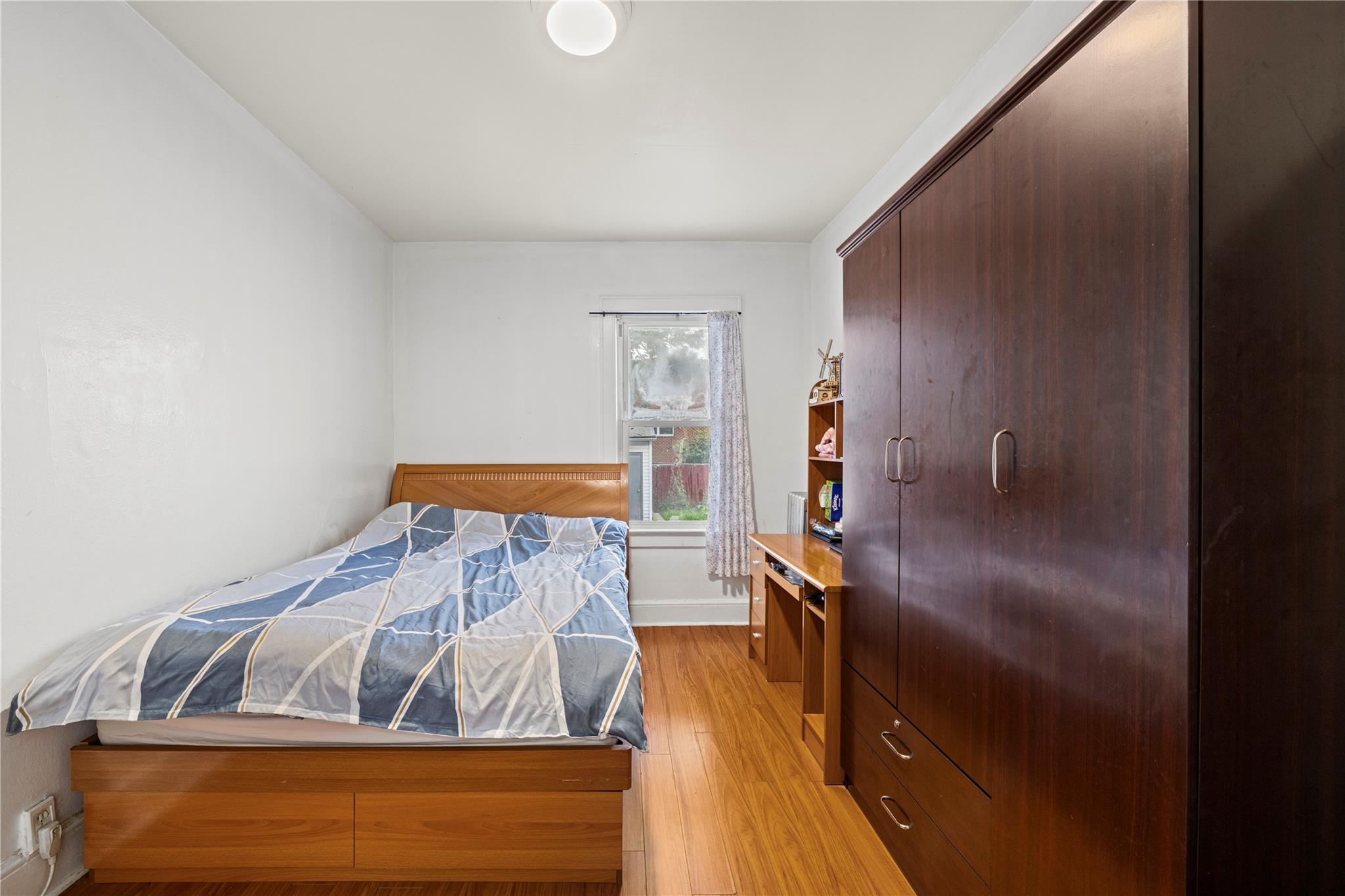 12141 6th Avenue, College Point, NY 11356