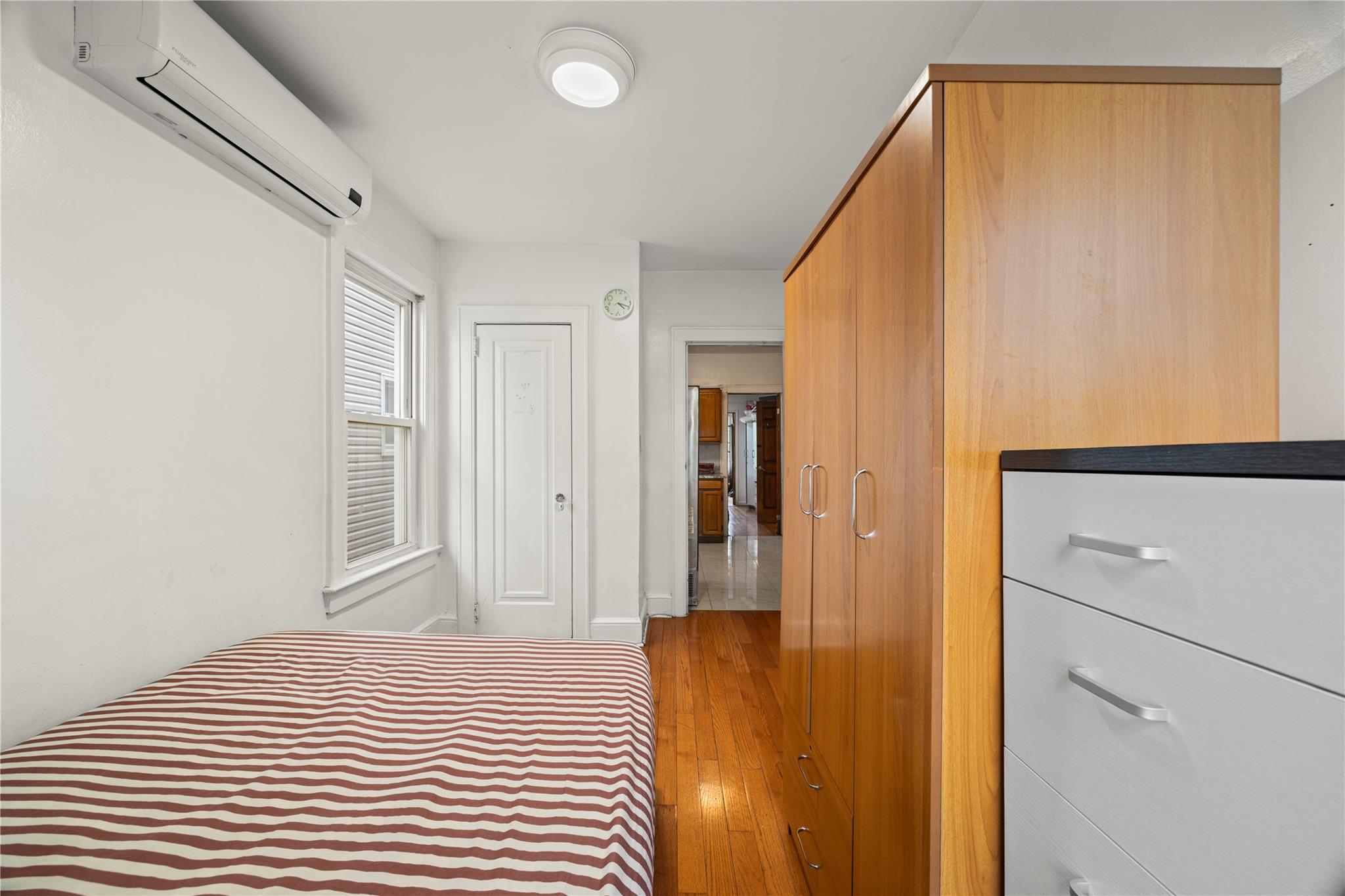 12141 6th Avenue, College Point, NY 11356