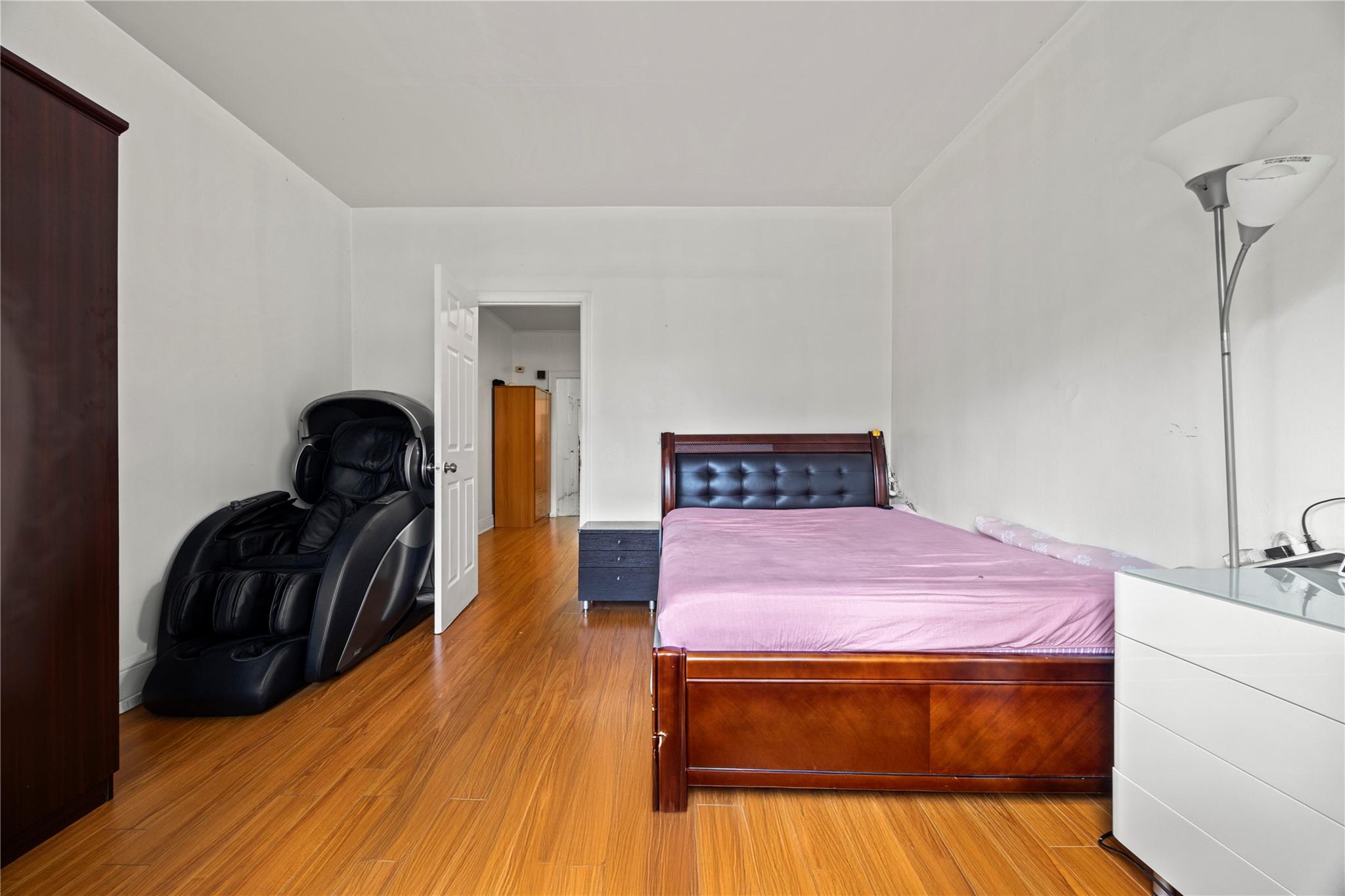 12141 6th Avenue, College Point, NY 11356