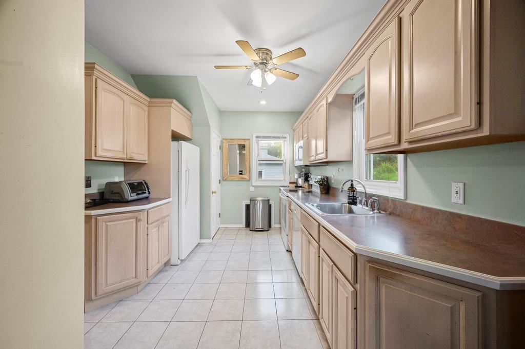 96 Thelma Avenue, Merrick, NY 11566