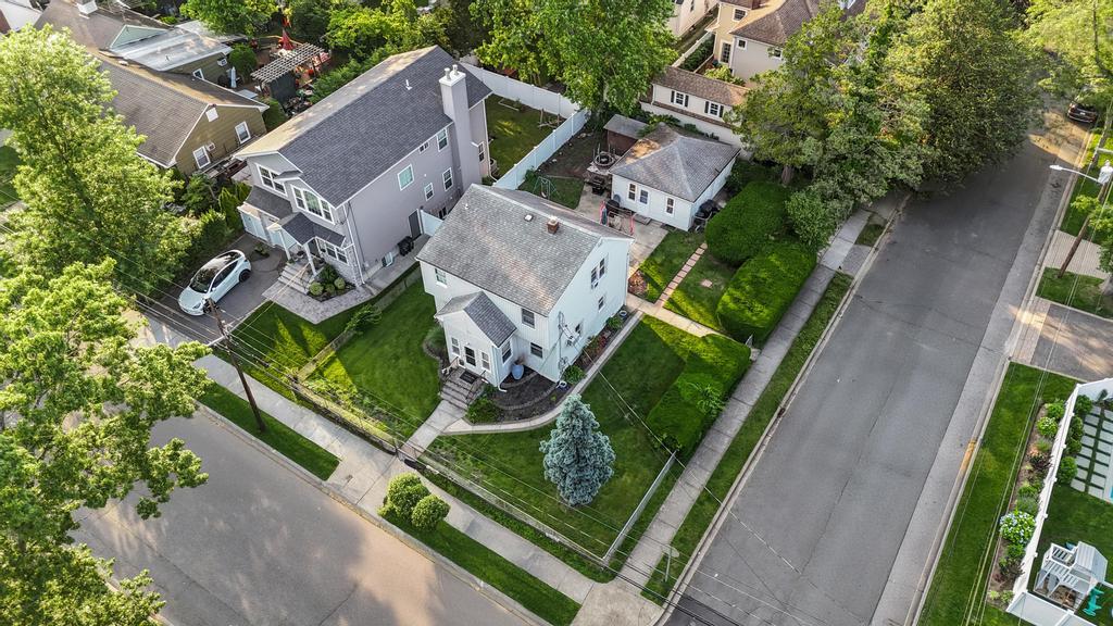 96 Thelma Avenue, Merrick, NY 11566