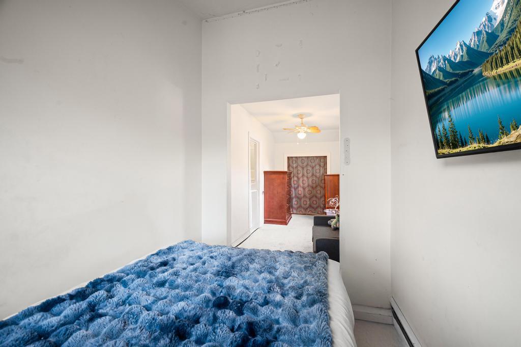 96 Thelma Avenue, Merrick, NY 11566