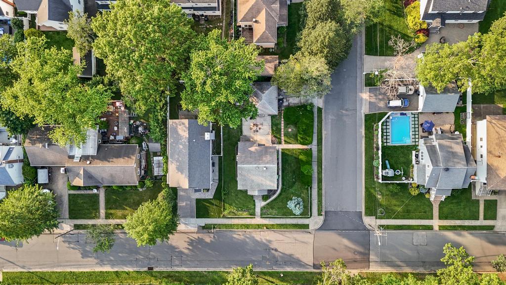 96 Thelma Avenue, Merrick, NY 11566