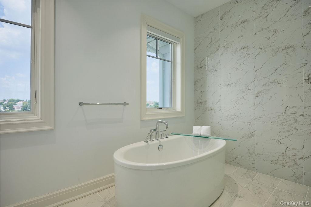 780 Davenport Avenue # 8PH, New Rochelle, NY 10805