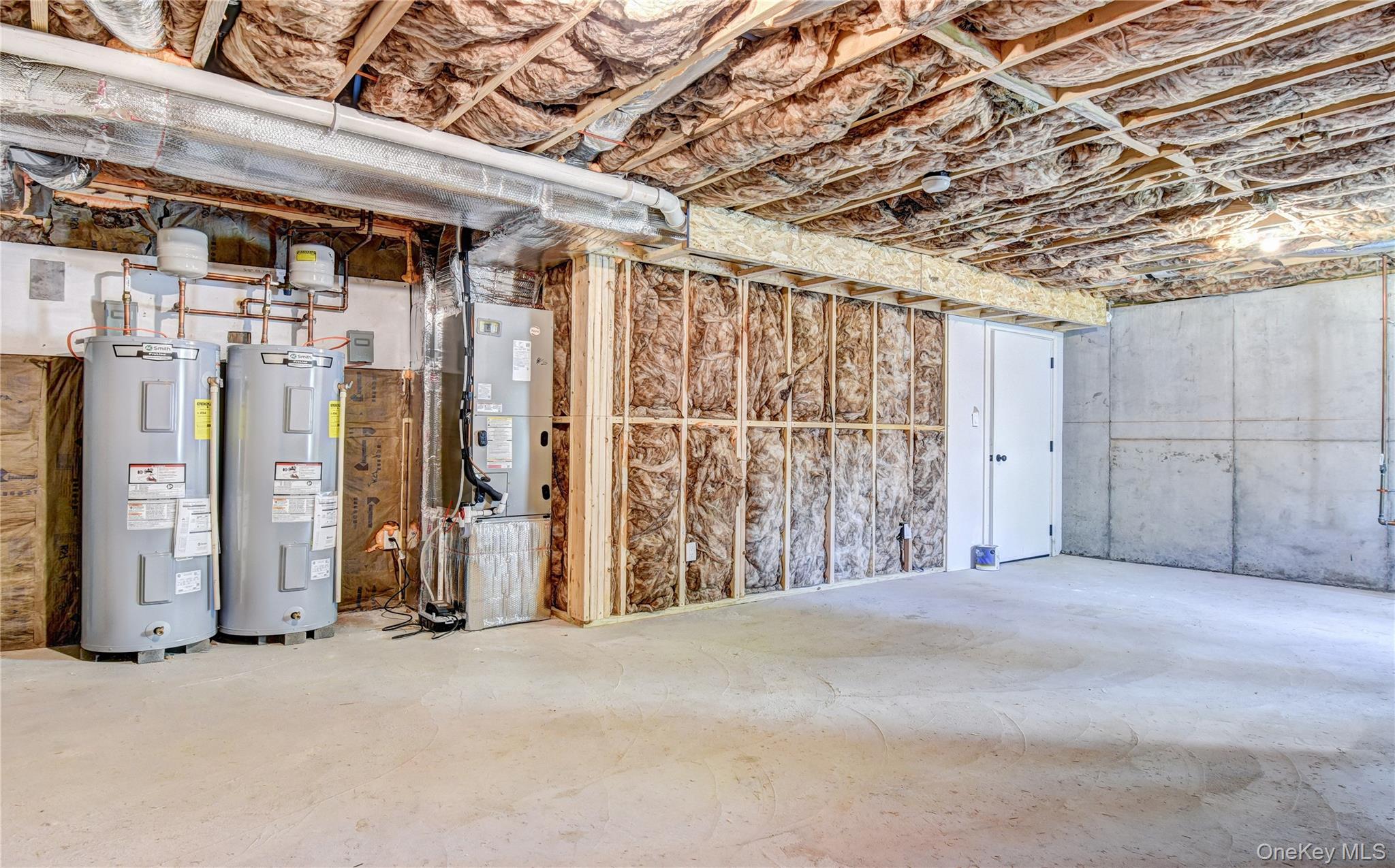 17 Black Gum Court, Newburgh, NY 12550