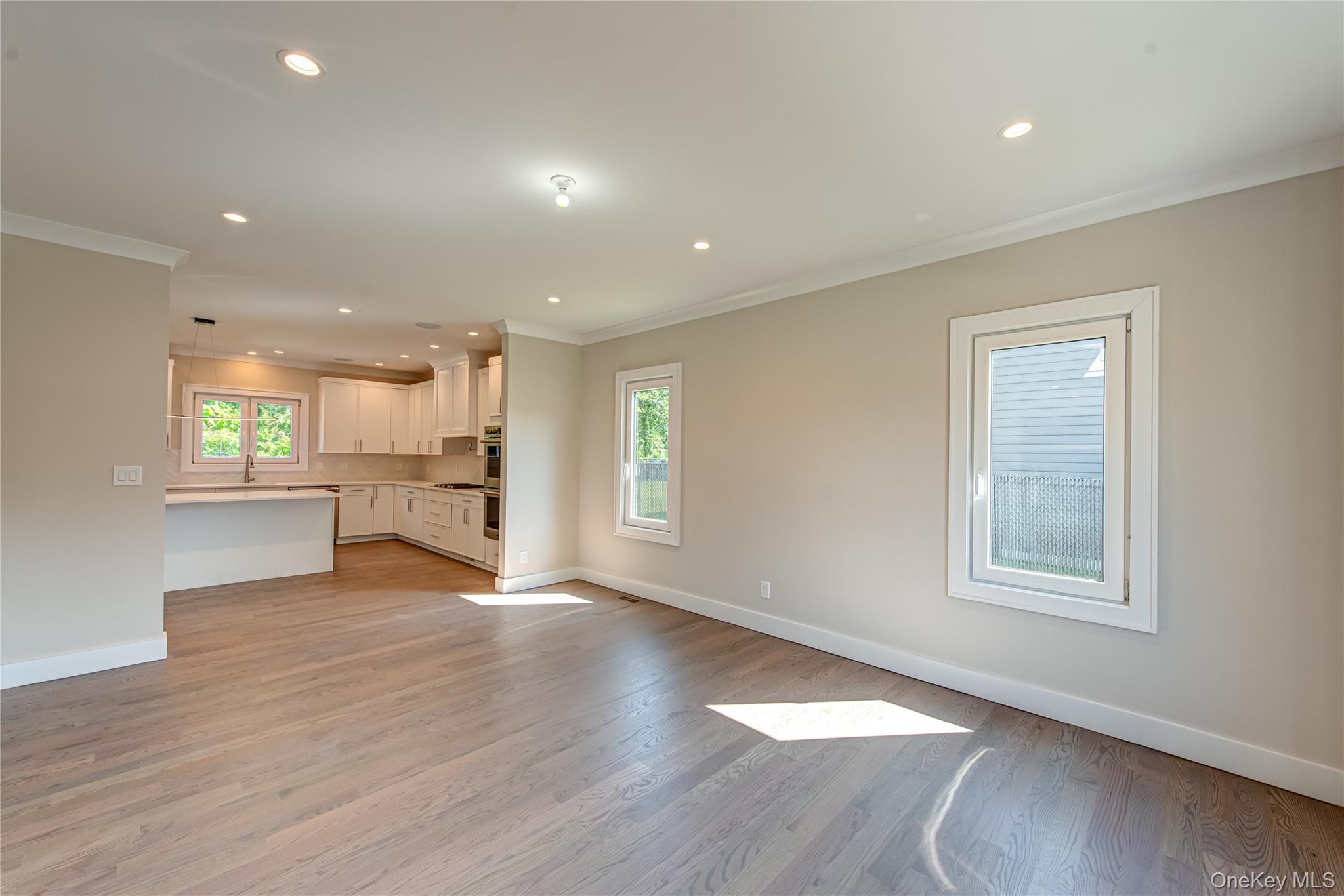 9 E Madison Street, East Islip, NY 11730