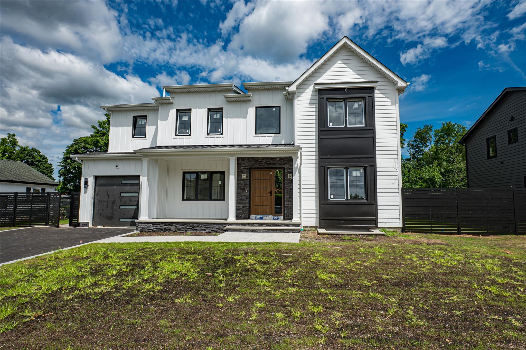 9 E Madison Street, East Islip, NY 11730