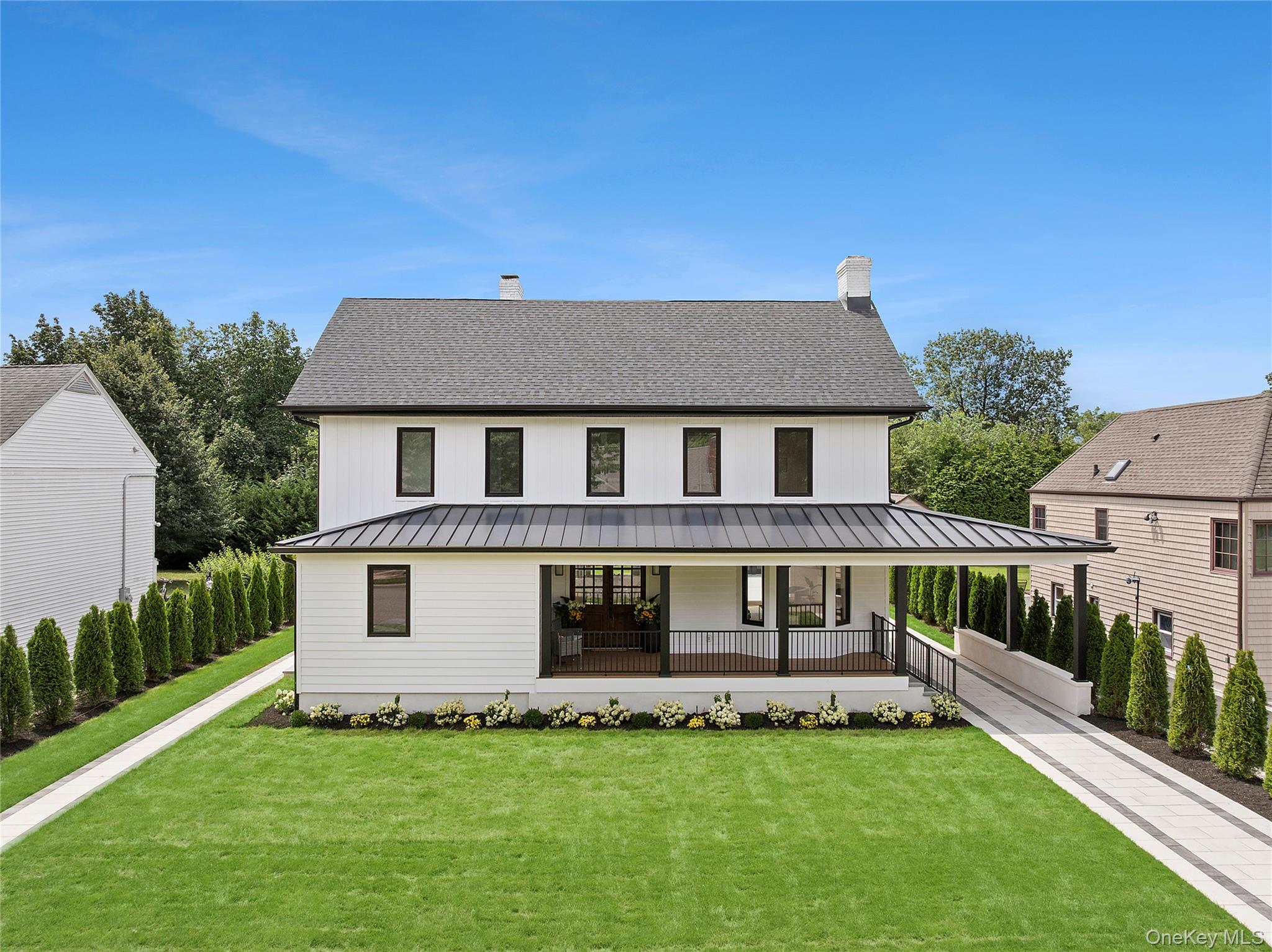 132 Arthur Street, Garden City, NY 11530