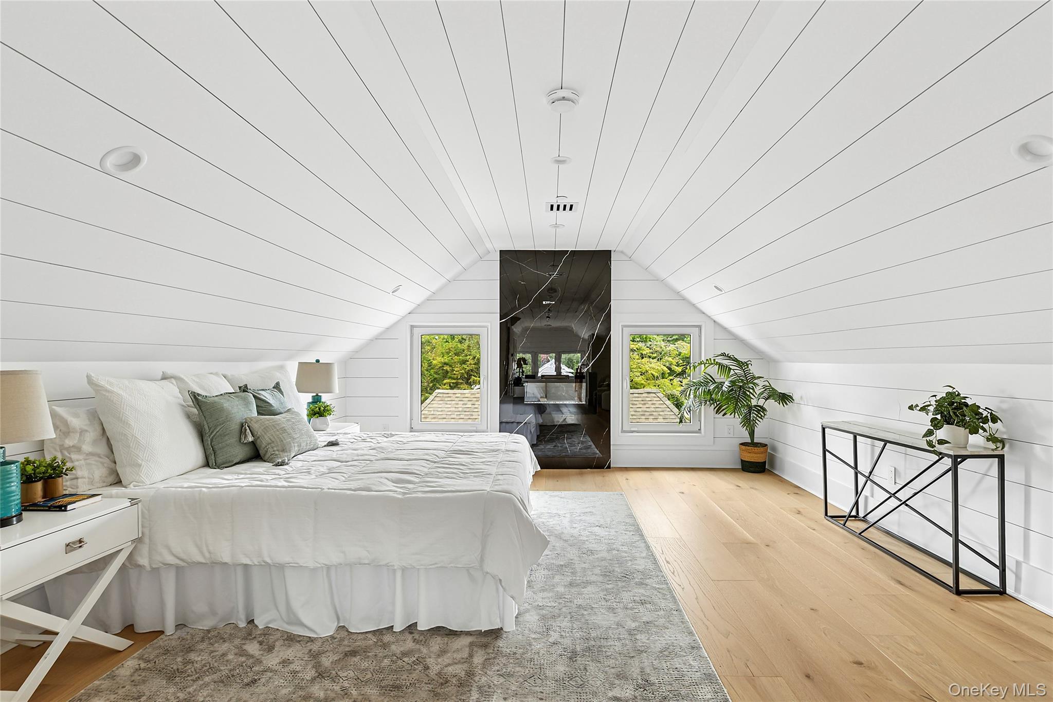 132 Arthur Street, Garden City, NY 11530