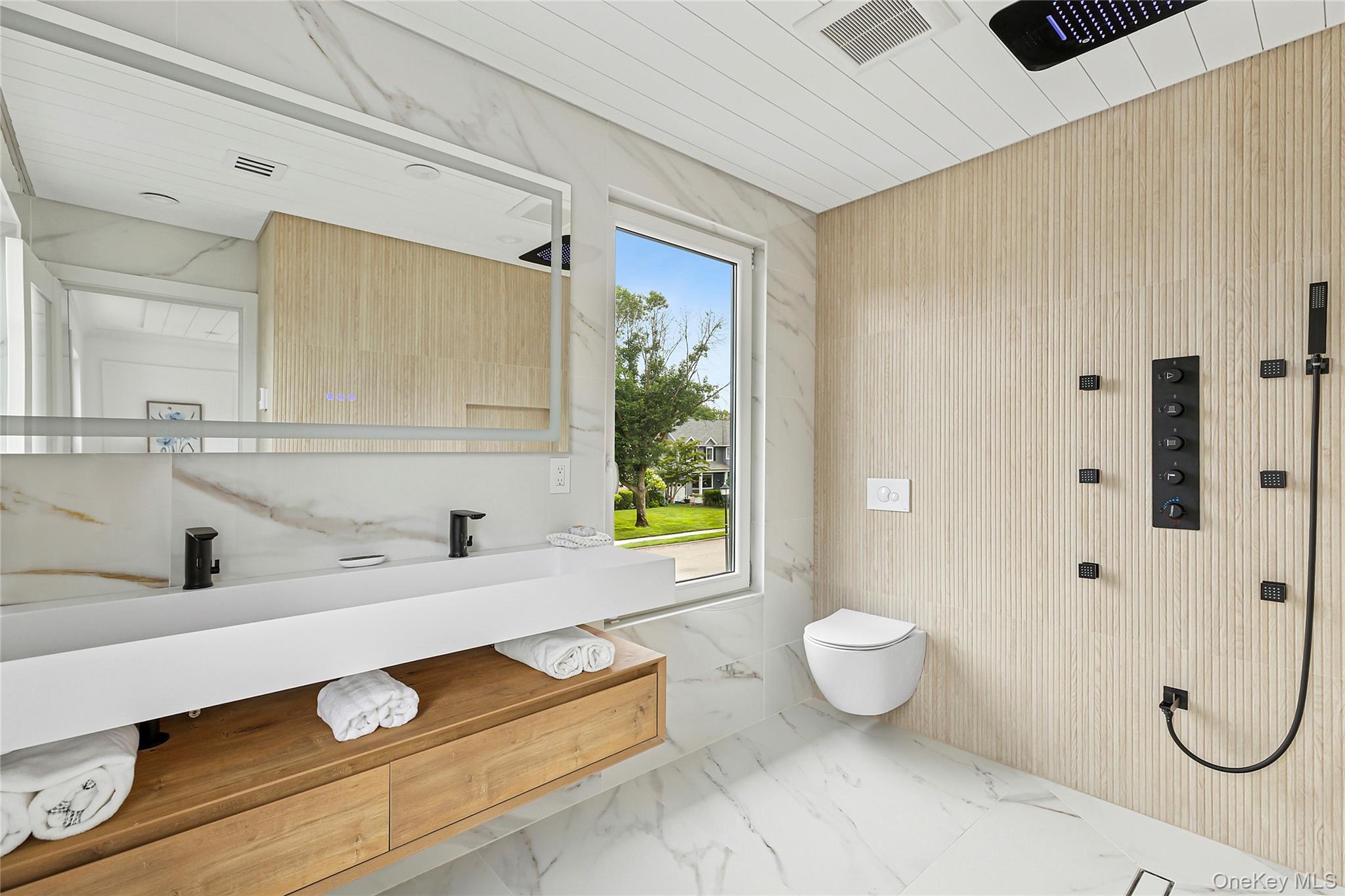 132 Arthur Street, Garden City, NY 11530