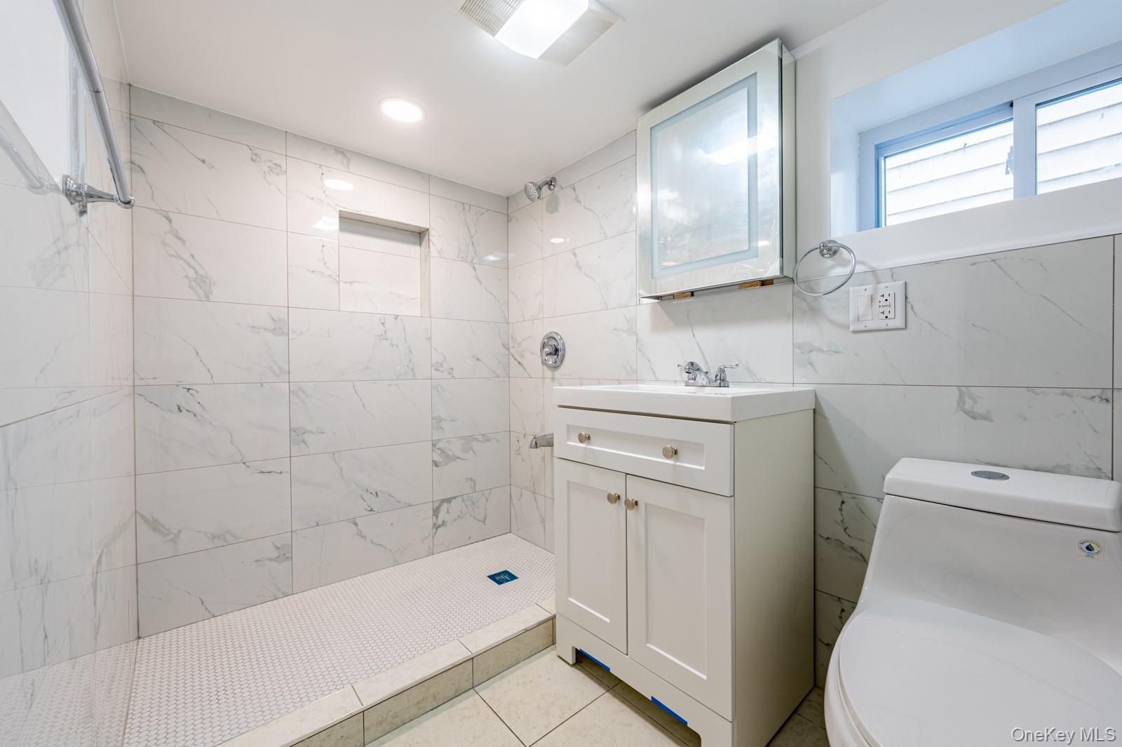 2857 Lawton Avenue, Bronx, NY 10465