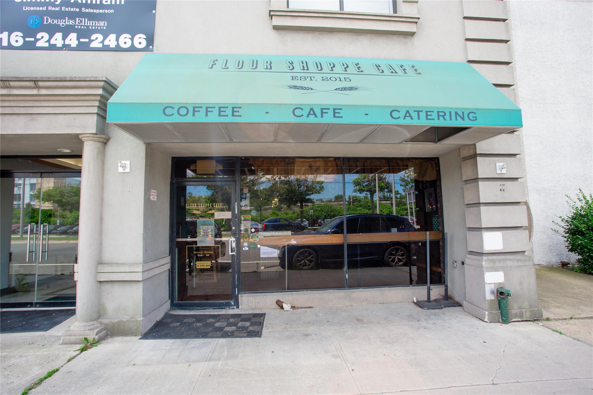 486 Sunrise Highway, Rockville Centre, NY 11570