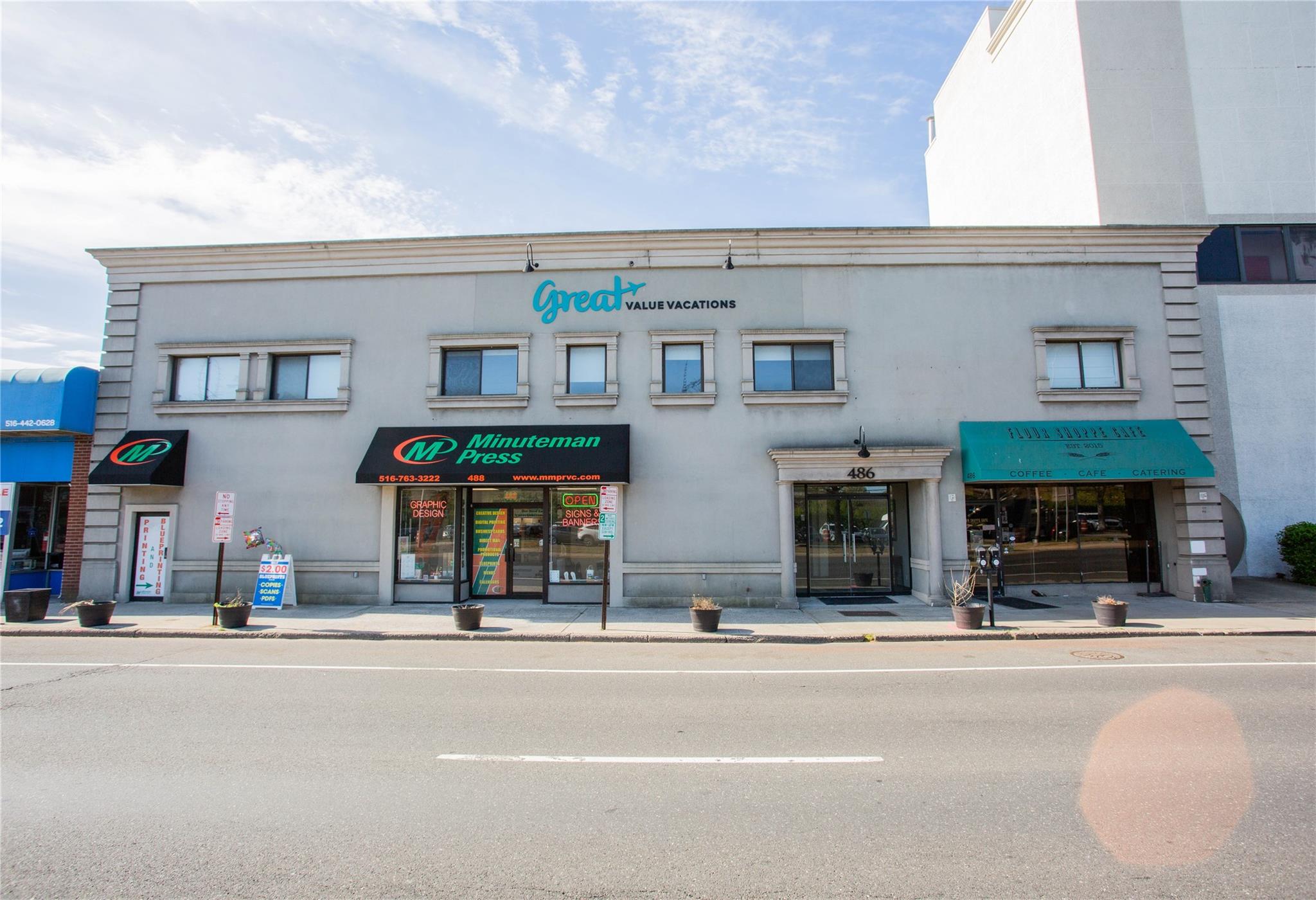 486 Sunrise Highway, Rockville Centre, NY 11570