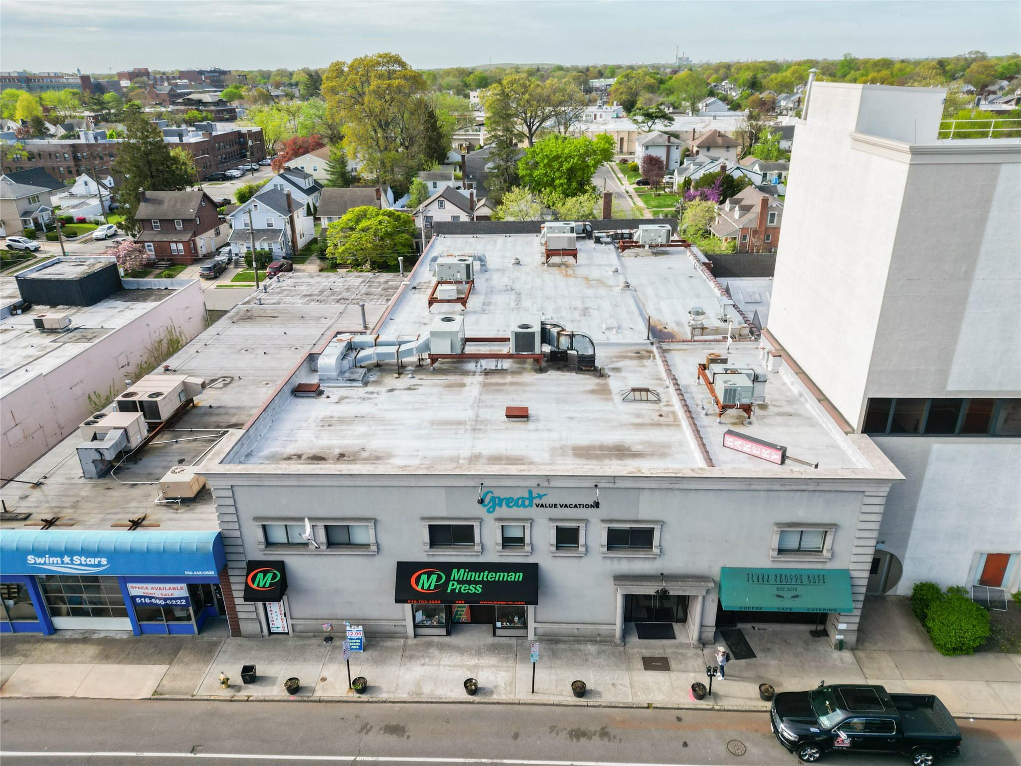 486 Sunrise Highway, Rockville Centre, NY 11570