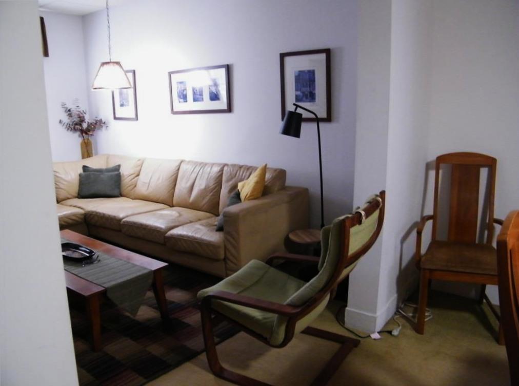 71-09 68 Street, Glendale, NY 11385