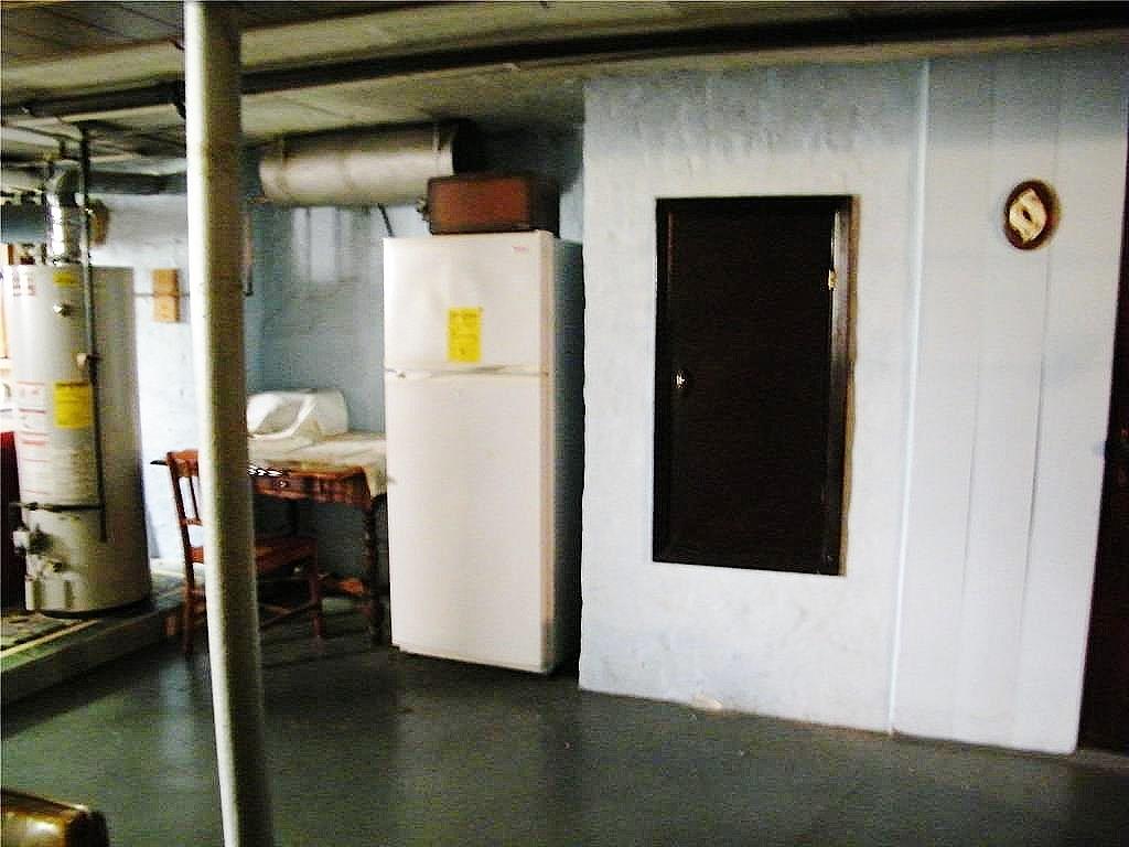 71-09 68 Street, Glendale, NY 11385