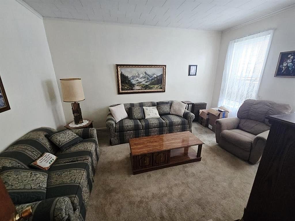 71-09 68 Street, Glendale, NY 11385