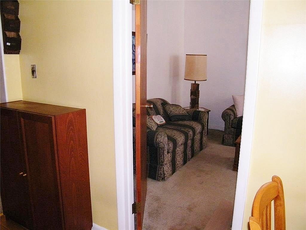 71-09 68 Street, Glendale, NY 11385