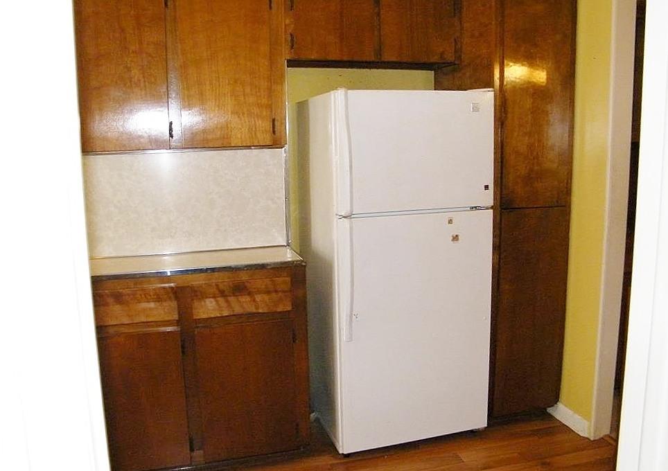 71-09 68 Street, Glendale, NY 11385