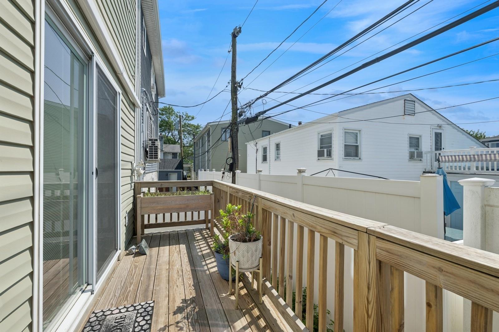 7 Vinton Street, Long Beach, NY 11561