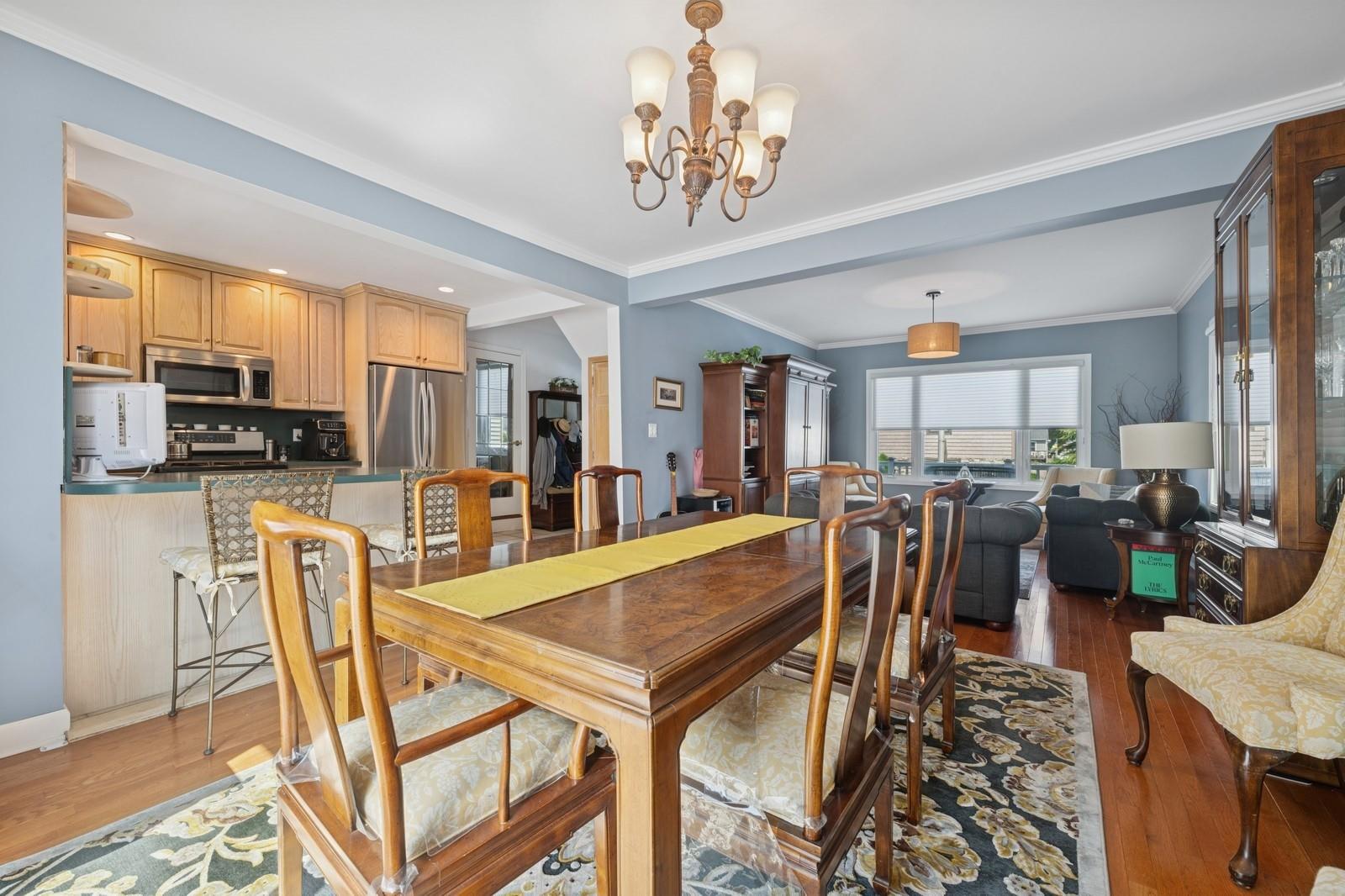 7 Vinton Street, Long Beach, NY 11561