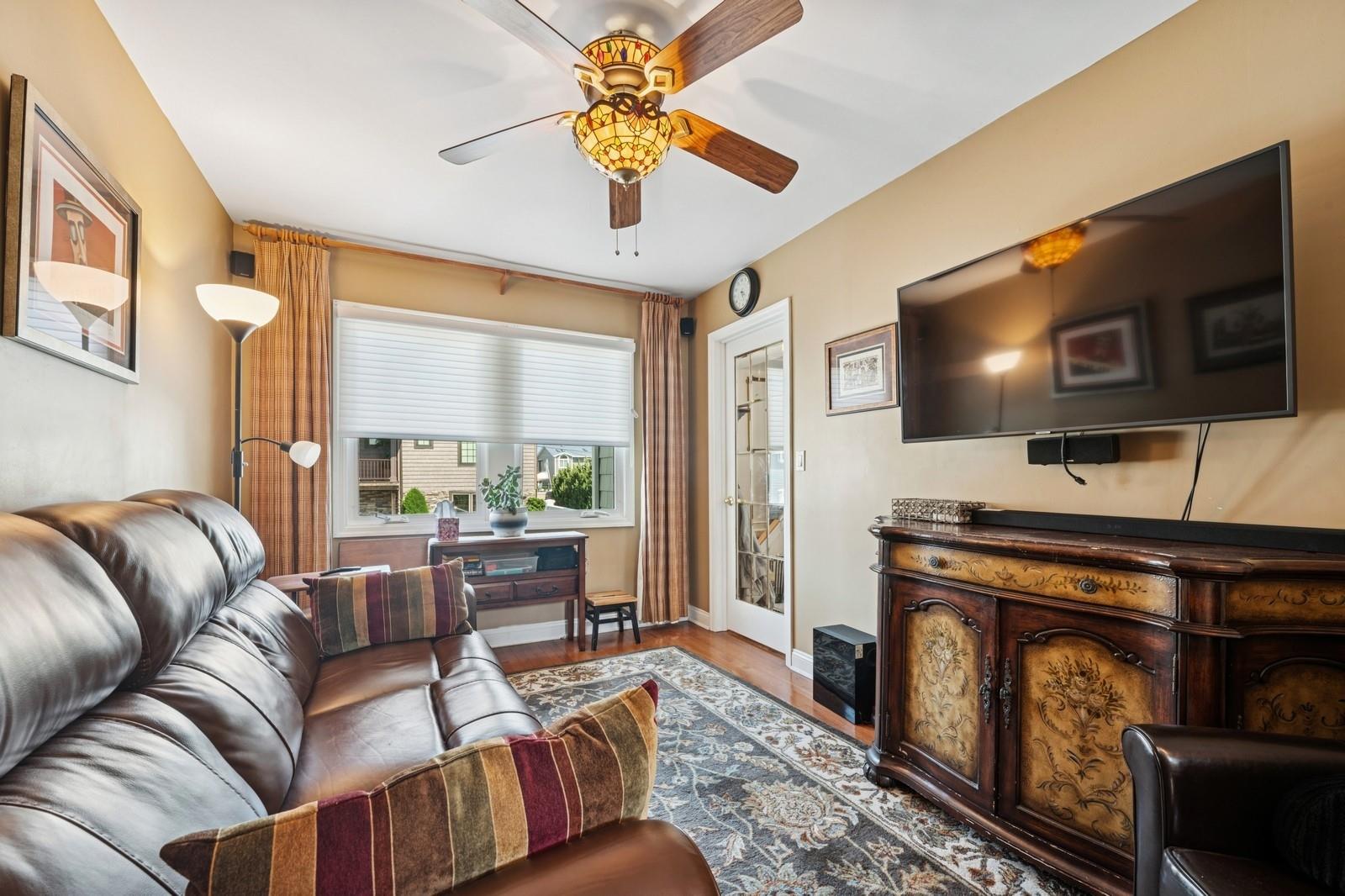 7 Vinton Street, Long Beach, NY 11561