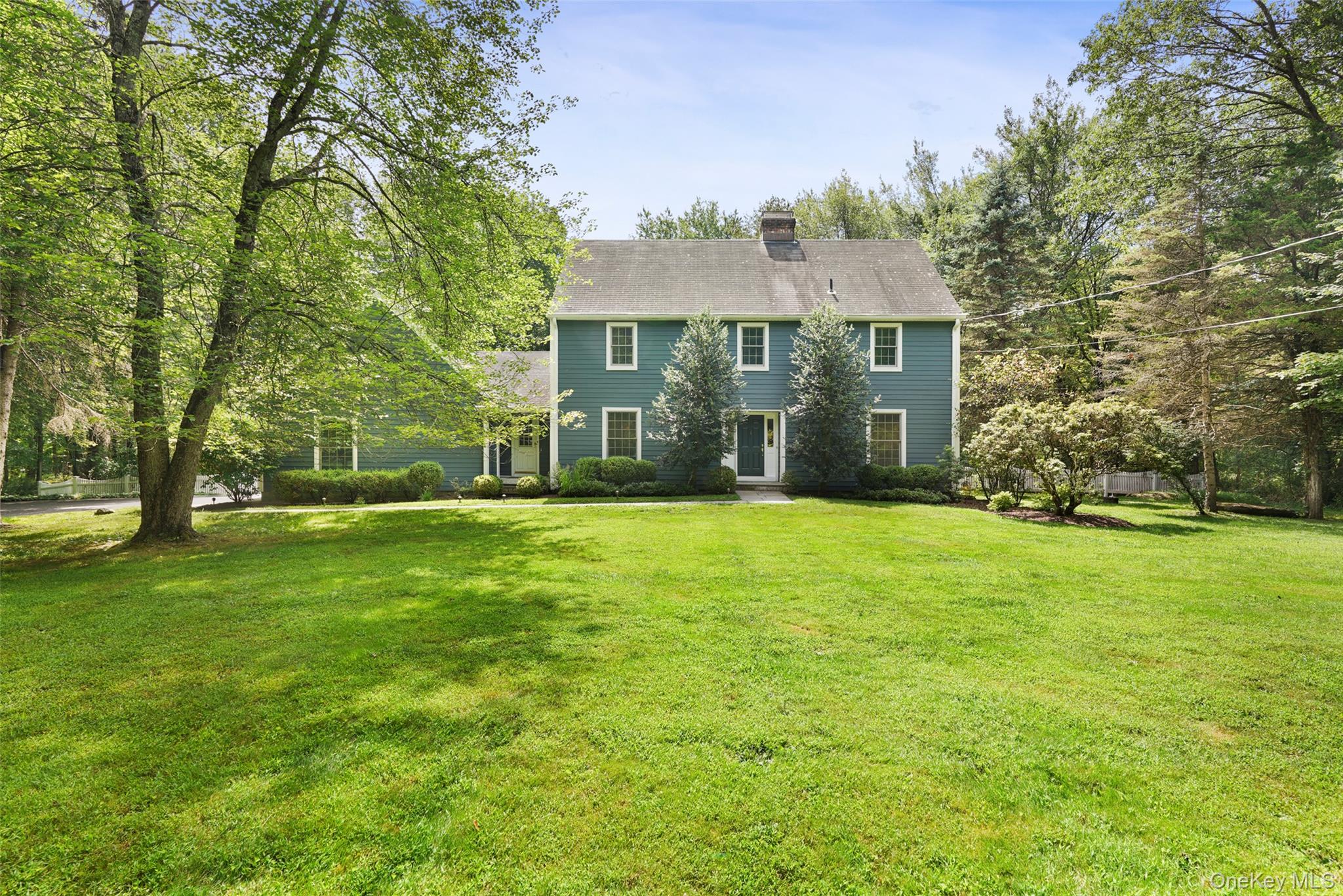 16 Stonewall Court, South Salem, NY 10590