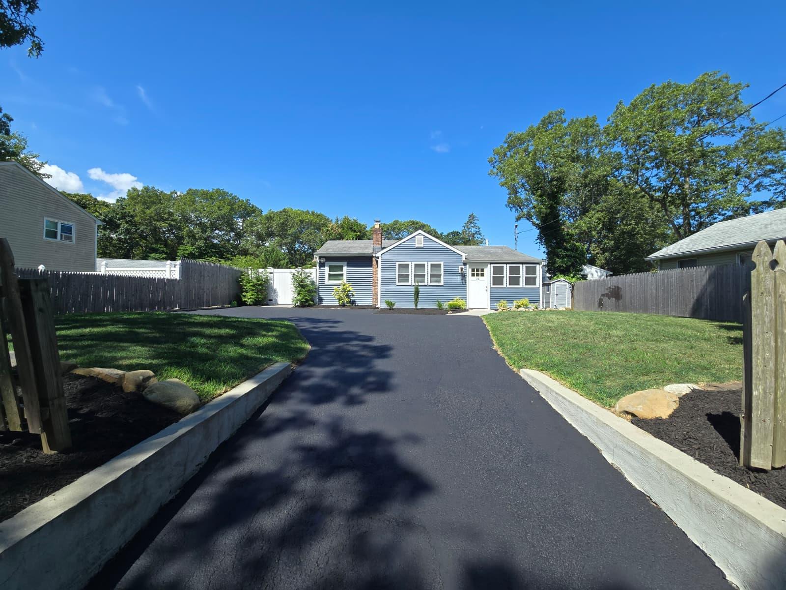 24 Malverne Road, Sound Beach, NY 11789