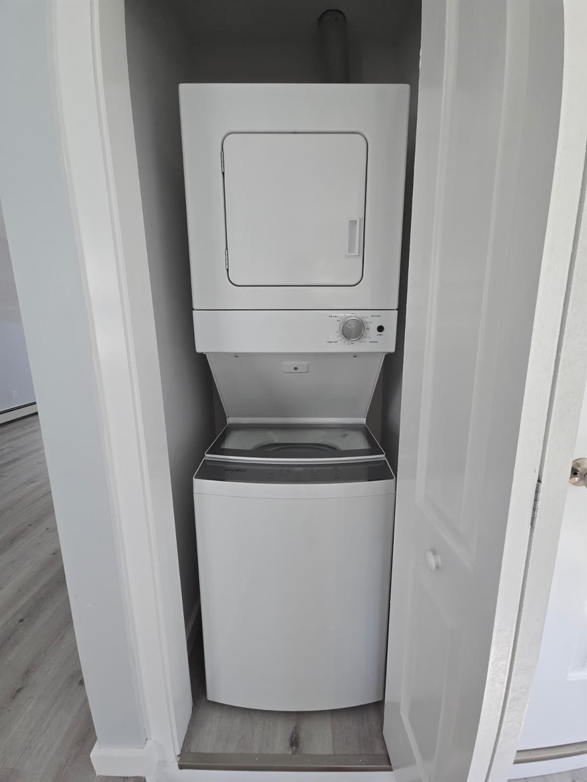 24 Malverne Road, Sound Beach, NY 11789