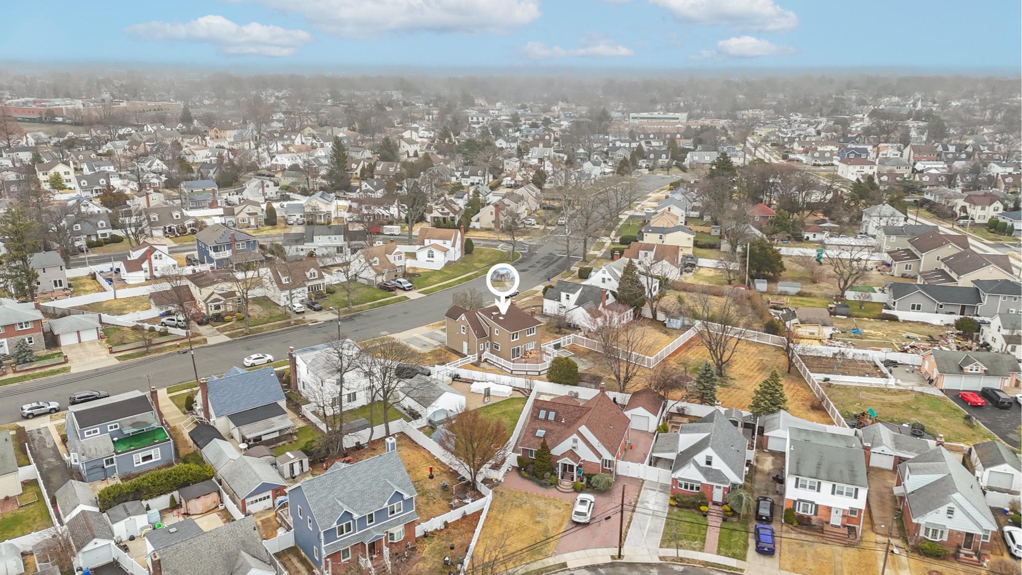 100 Morris Parkway, Valley Stream, NY 11580