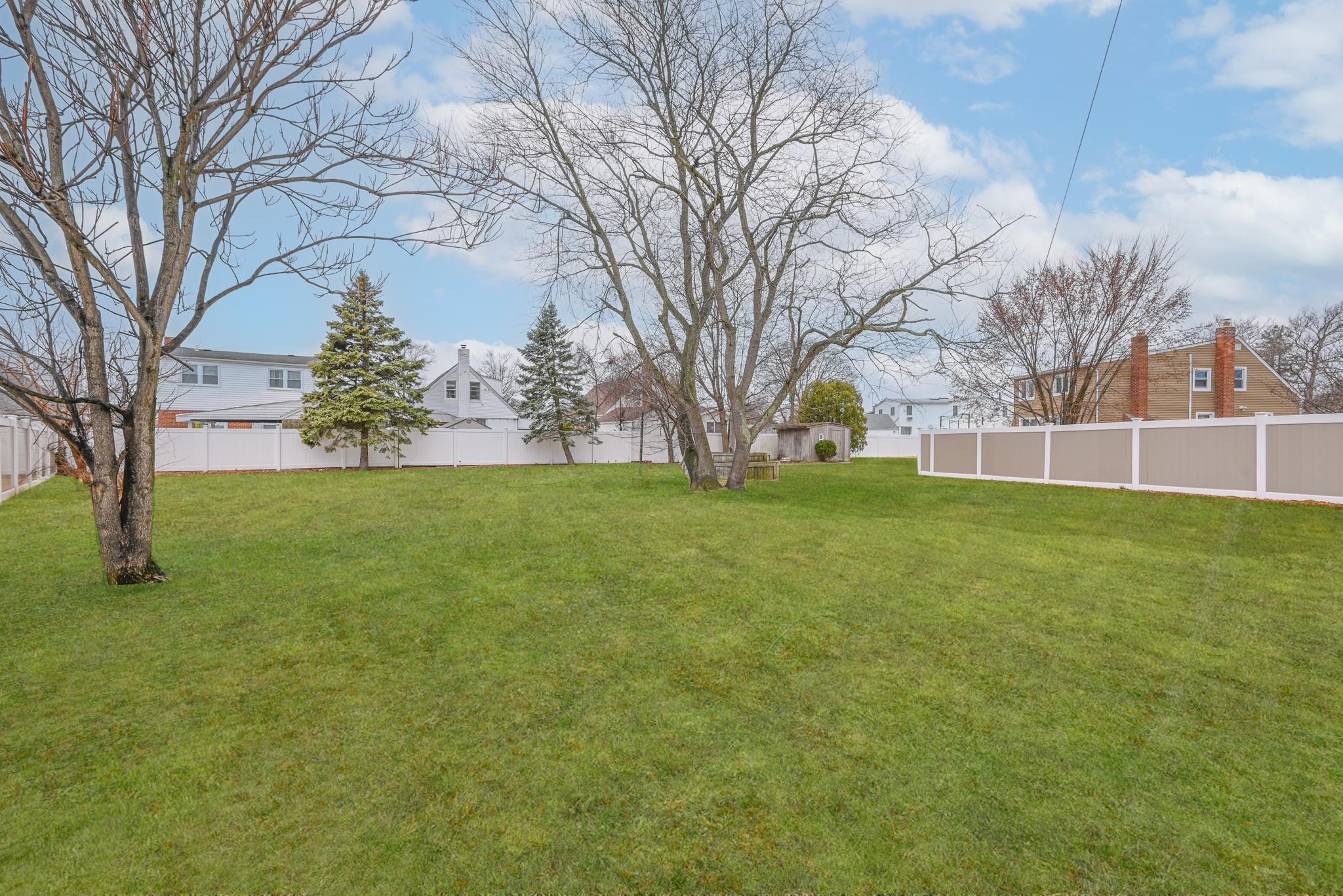 100 Morris Parkway, Valley Stream, NY 11580