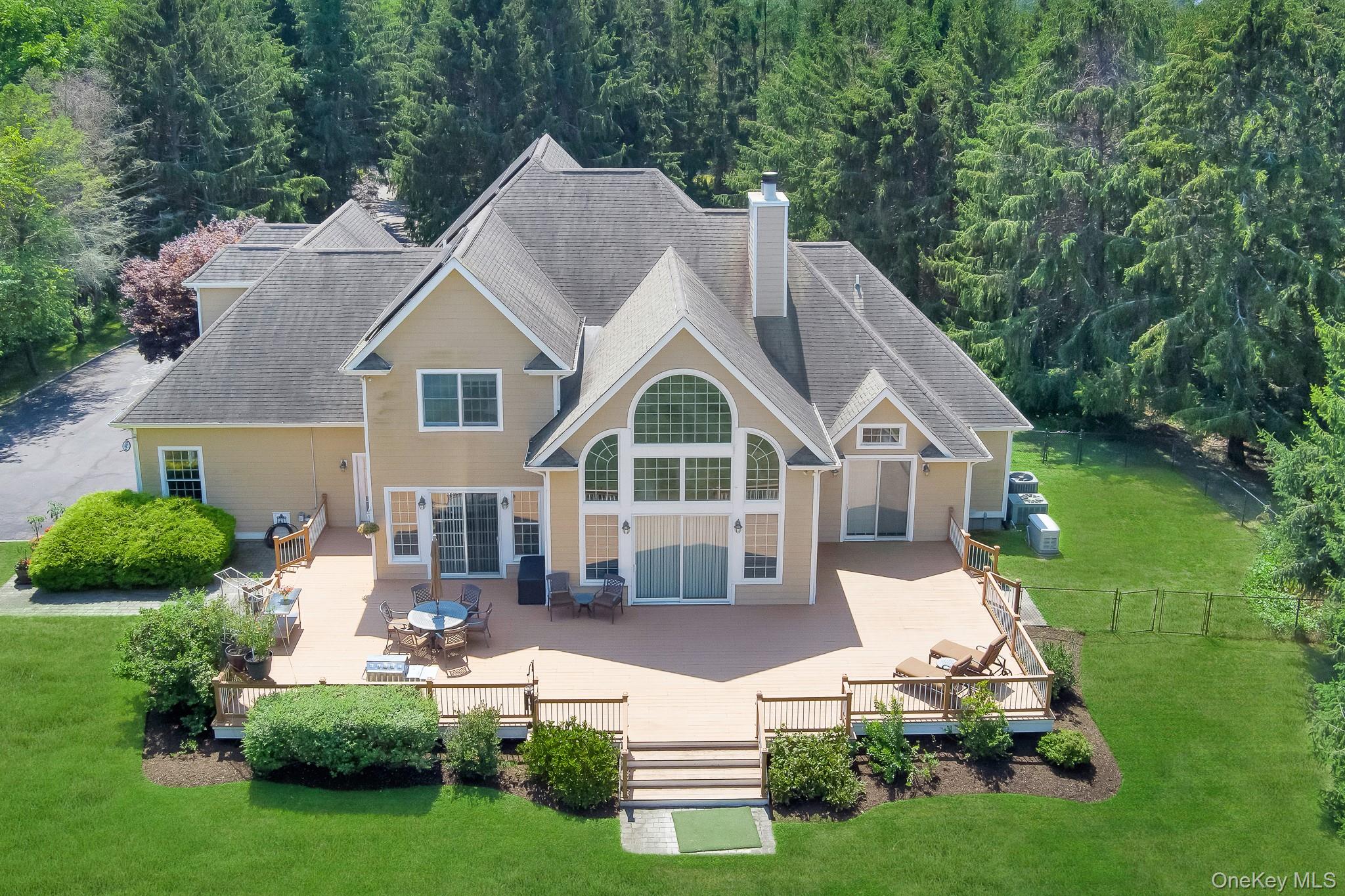 1070 Depot Lane, Cutchogue, NY 11935