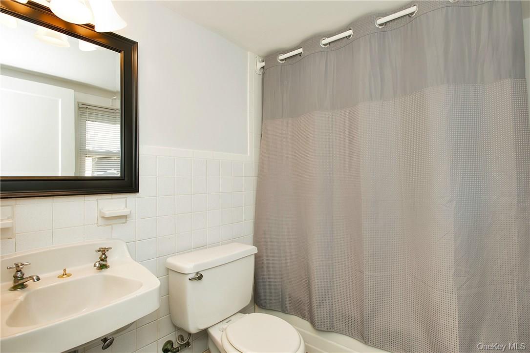 21 Morgan Street, Eastchester, NY 10709