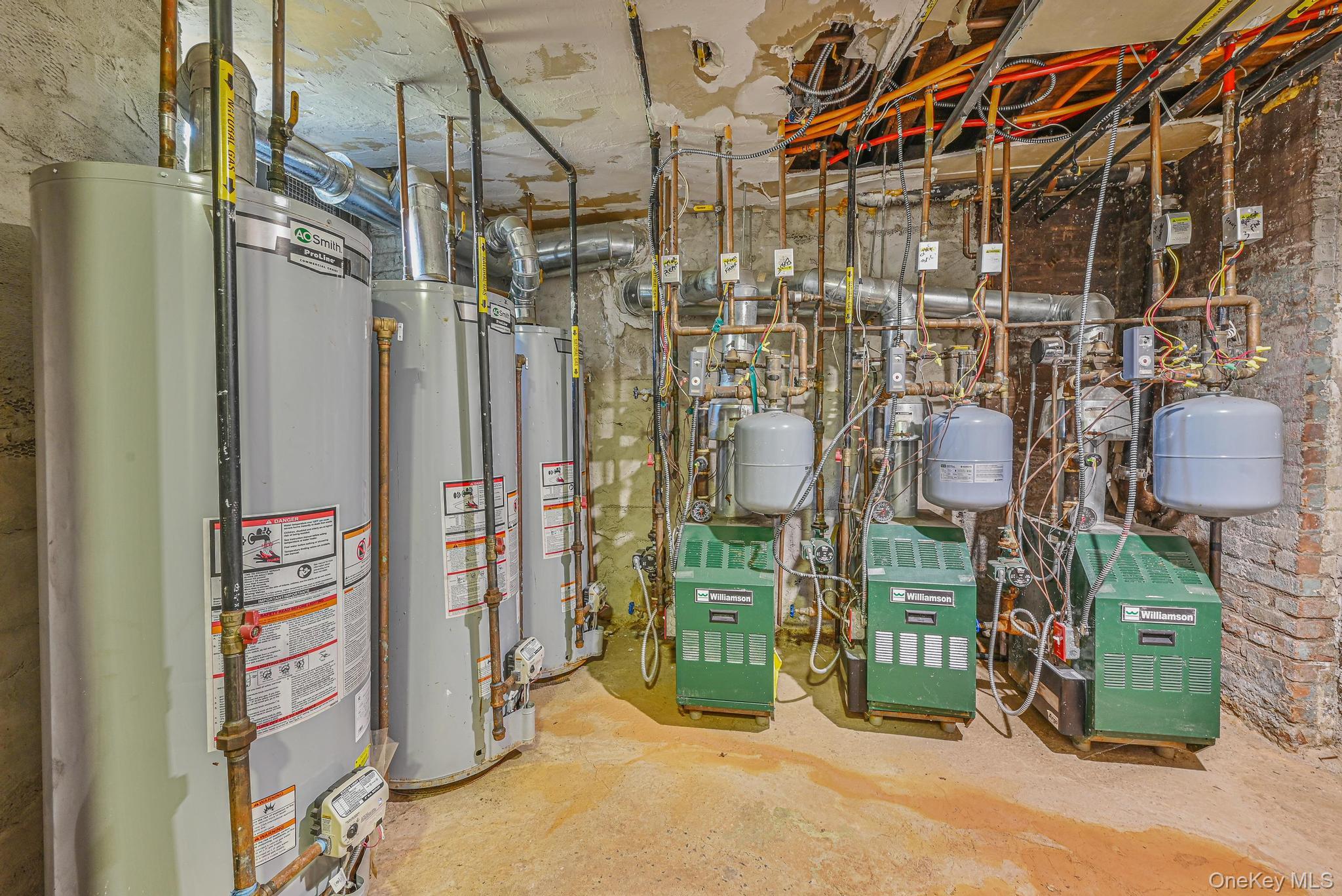 5130 35th Street, Long Island City, NY 11101