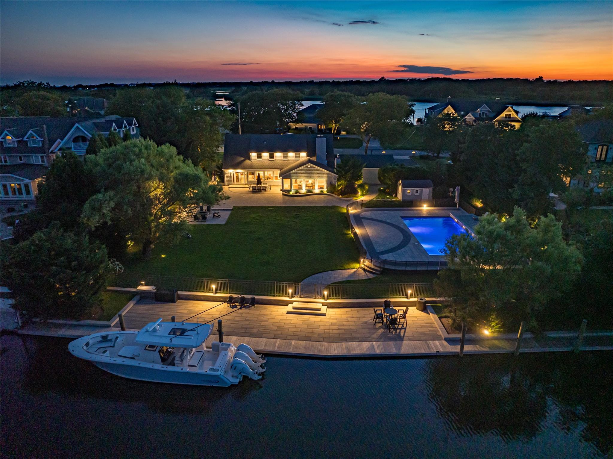 82 The Helm, East Islip, NY 11730