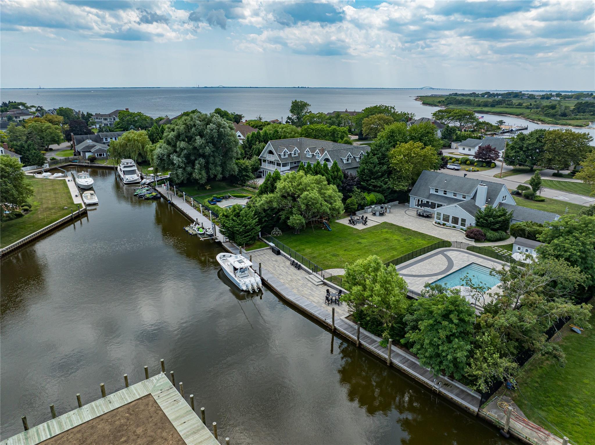 82 The Helm, East Islip, NY 11730