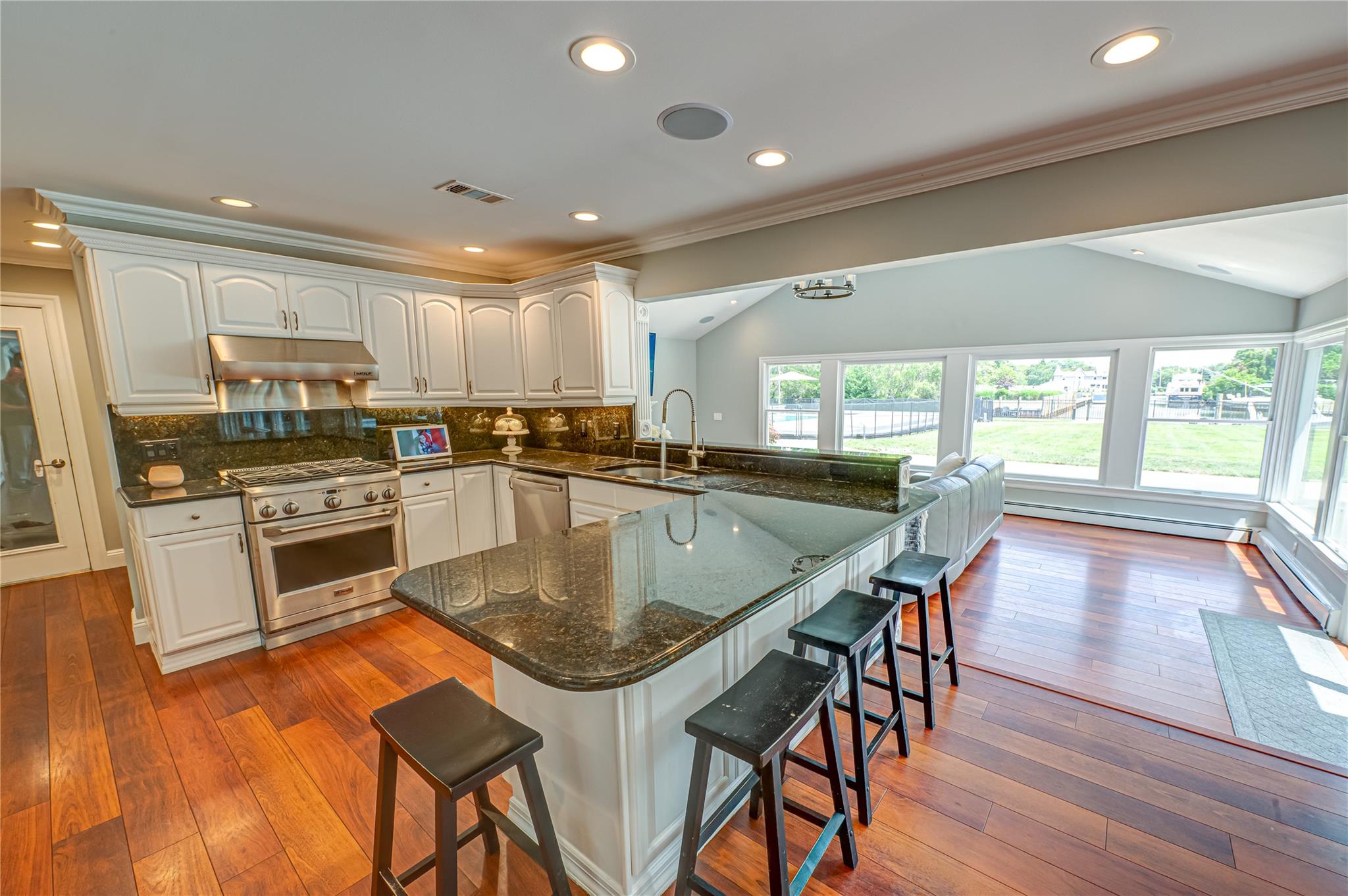 82 The Helm, East Islip, NY 11730