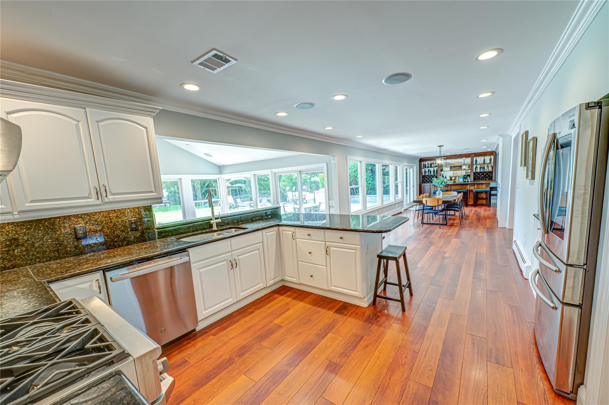 82 The Helm, East Islip, NY 11730