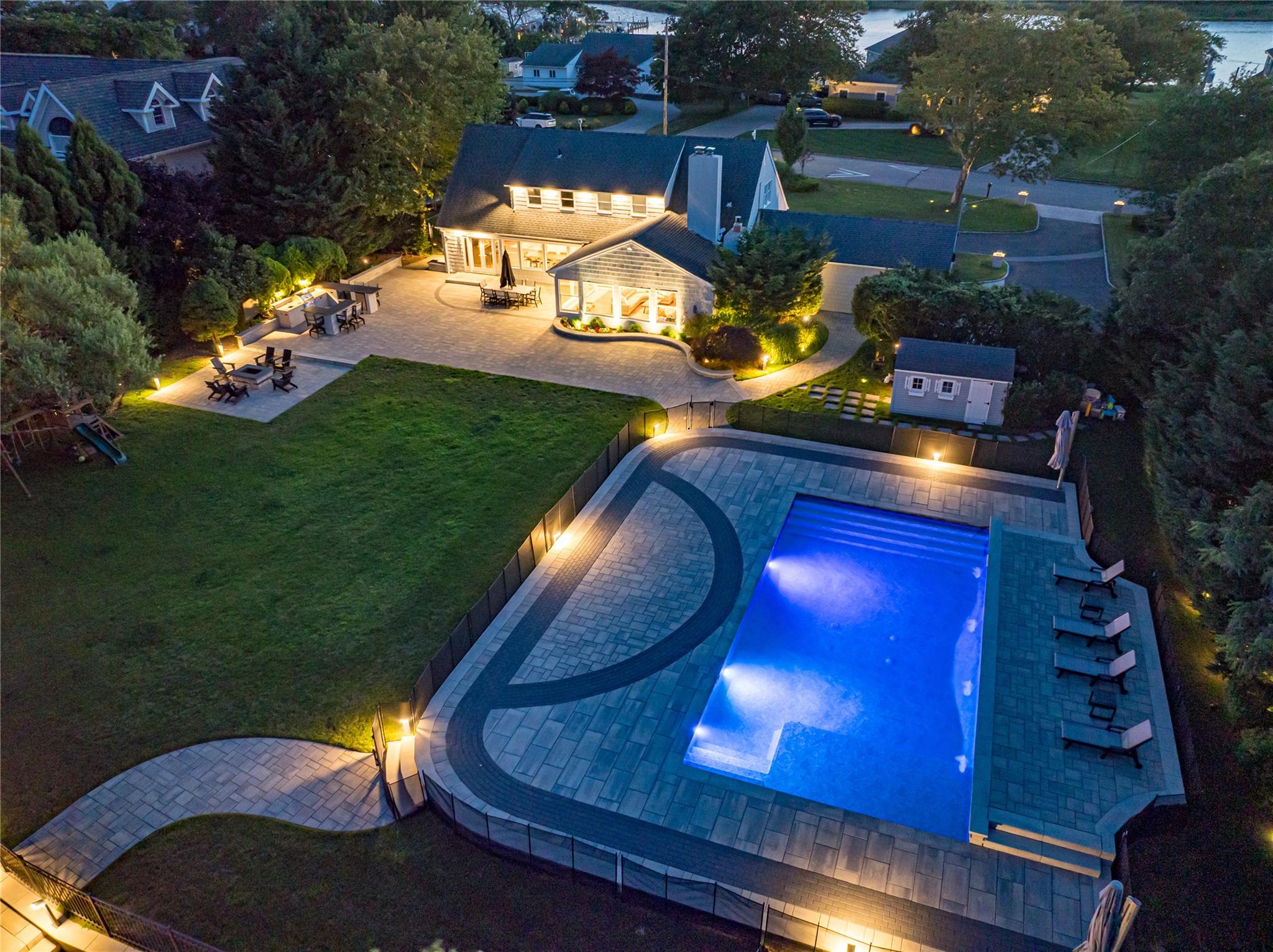 82 The Helm, East Islip, NY 11730