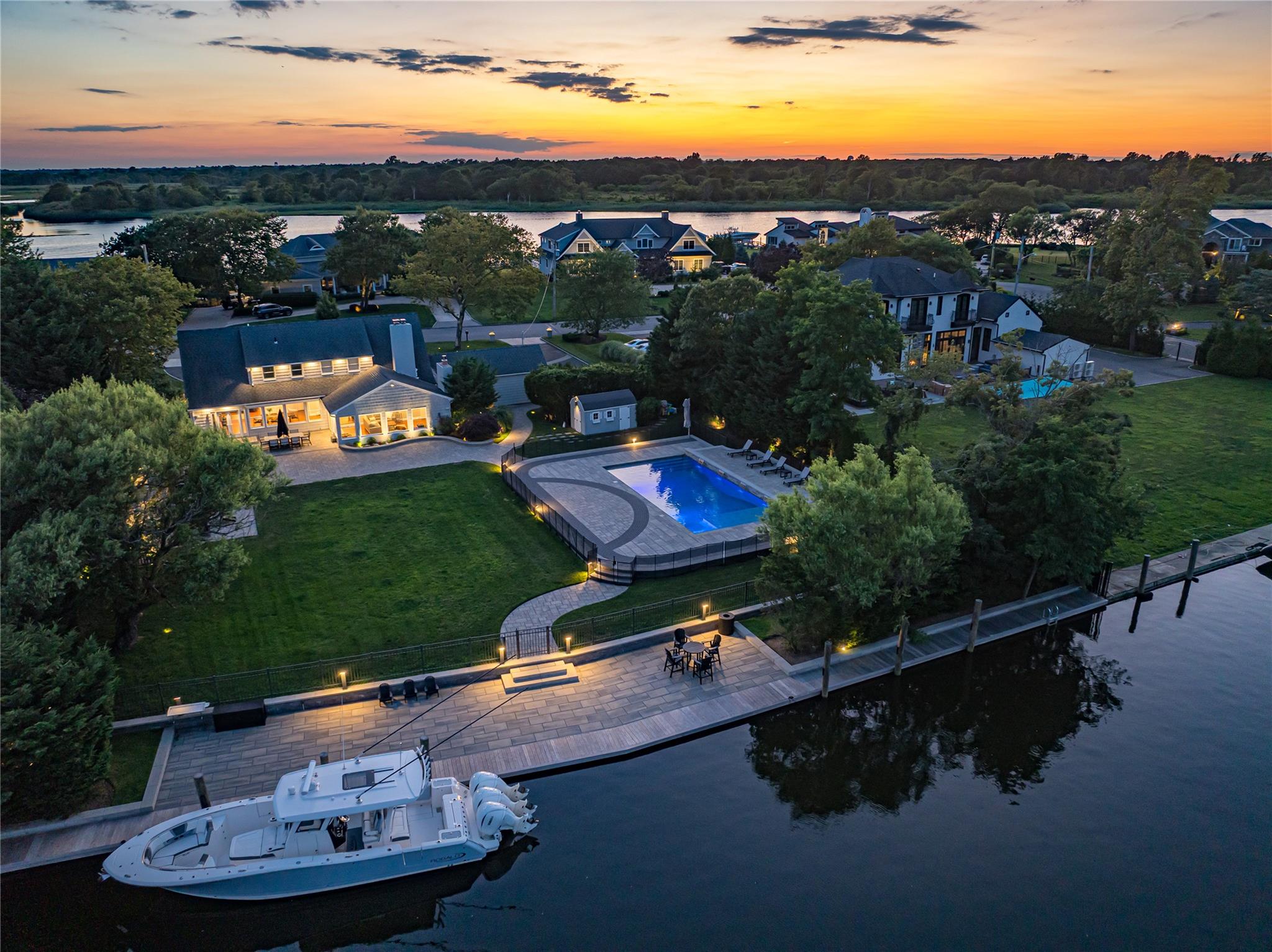 82 The Helm, East Islip, NY 11730