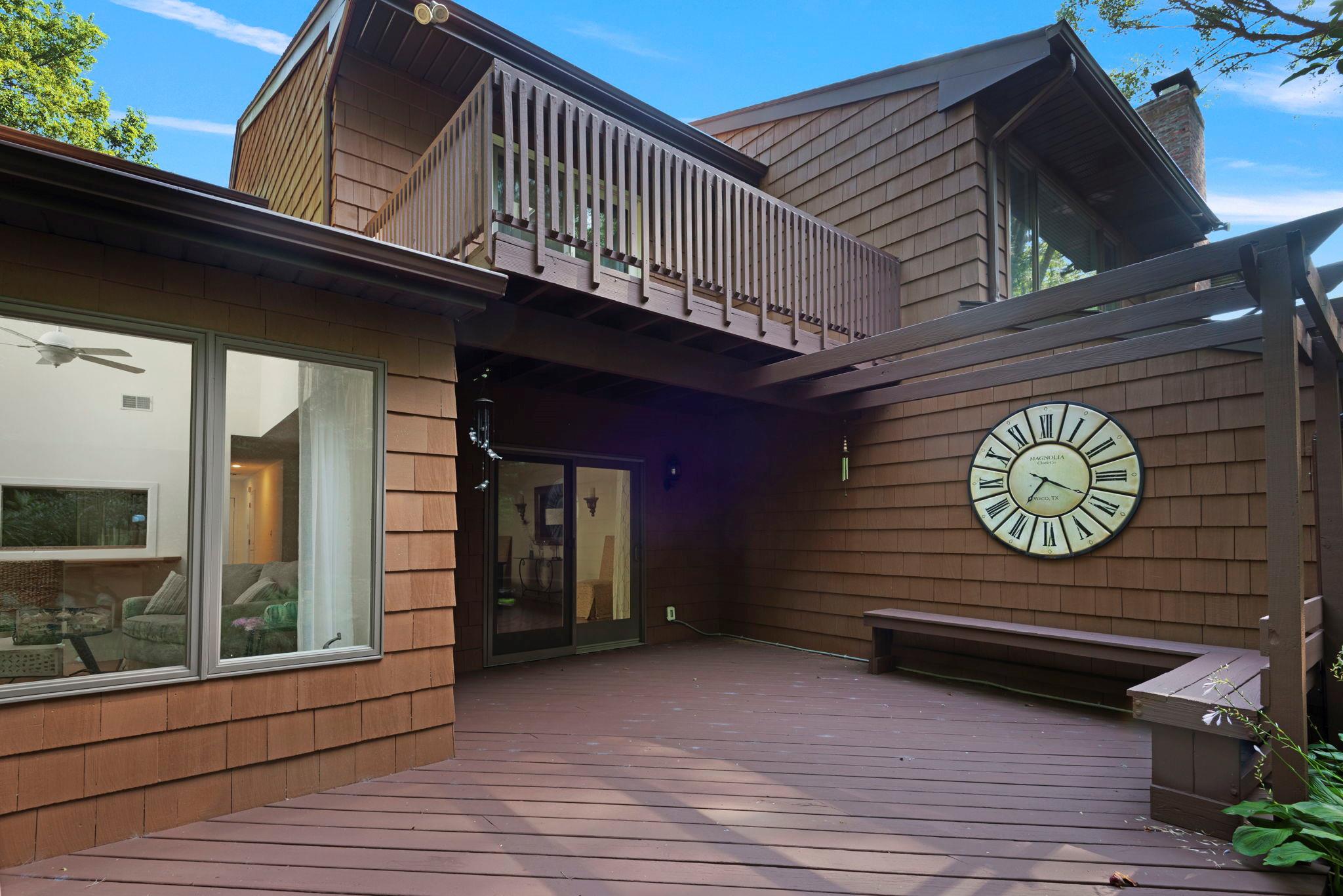 31 North Road, Northport, NY 11768