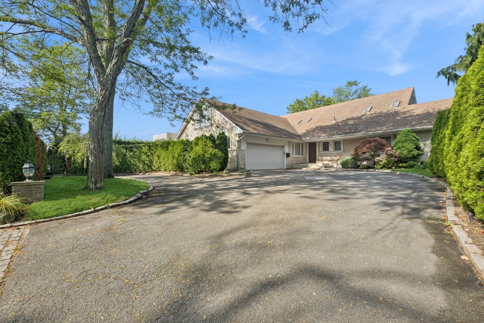 1016 Channel Drive, Hewlett Harbor, NY 11557